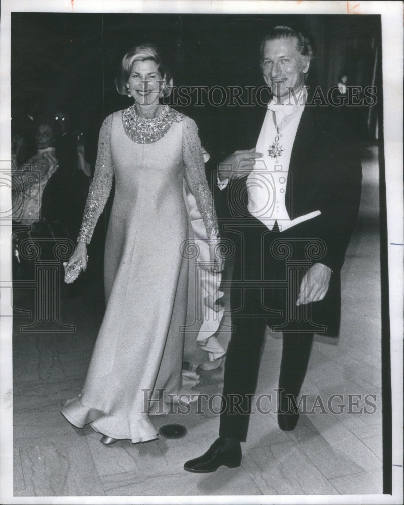 1972 Iranian General Consul Halam With Wife Grand March - Historic Images