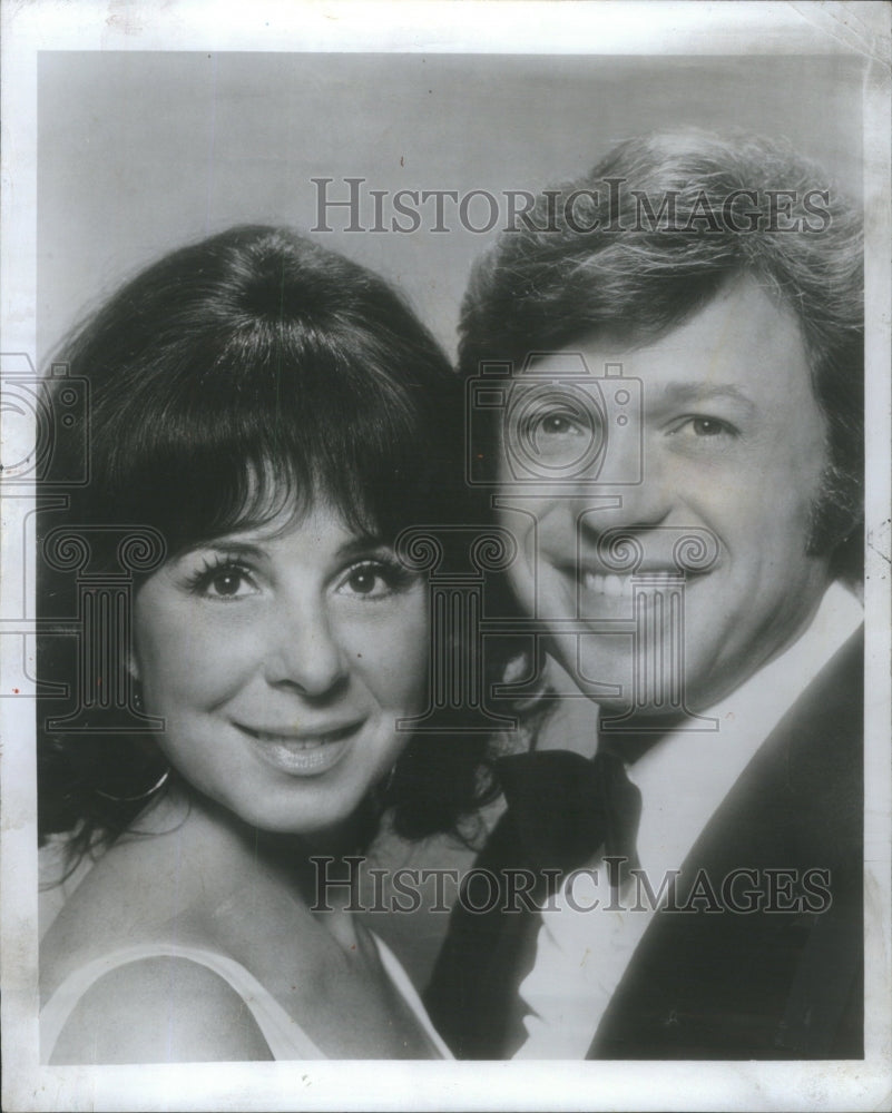 1974, Steve Lawrence and Edyie Gorme Entertainers- RSA82427 - Historic Images