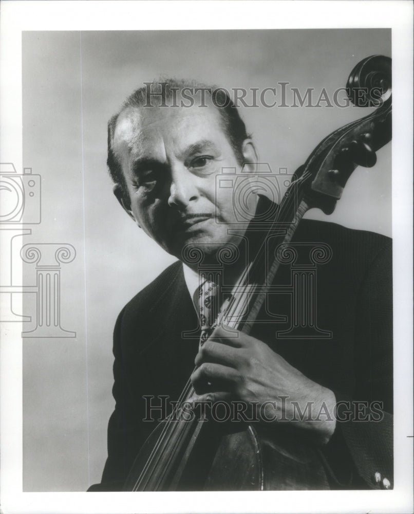 1977 Press Photo cello Perfect Fifths violin Viola Baryton Baroque- RSA82881 - Historic Images