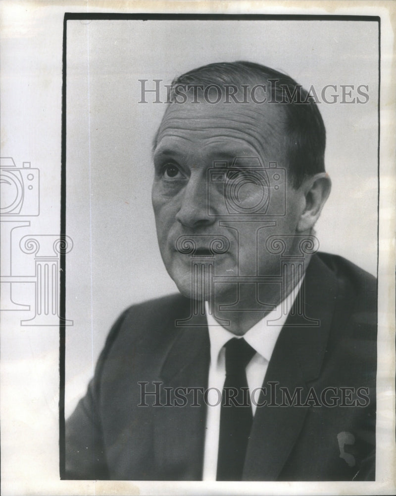 1972 Bill Barnhart/United Air Lines/Episcopal Deacon - Historic Images