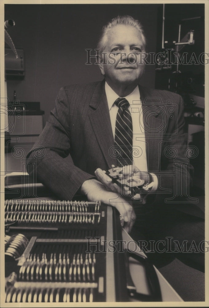 1993 Boyd B. Banwell Illinois College of Optometry - Historic Images