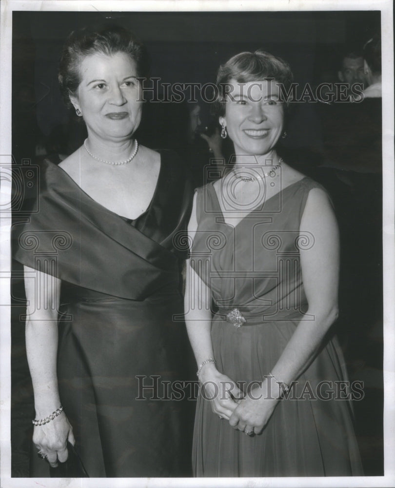 1958 Mrs Edward Compere Club Shop Luncheon-Historic Images