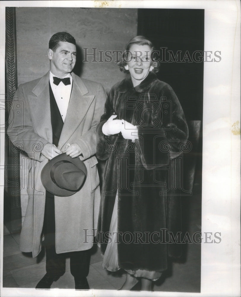 1954 Mr and Mrs Charles Compton Society Opera Opening-Historic Images