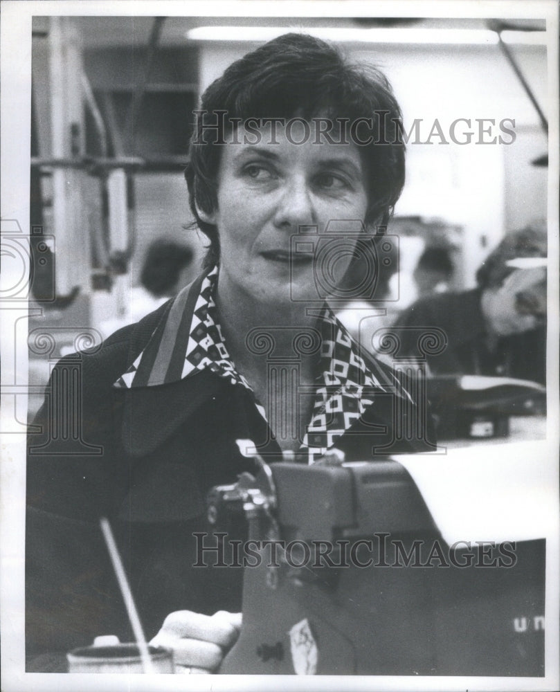 1973 Peggy Constantine Sun Times Reporter Carmen Repnto - Historic Images