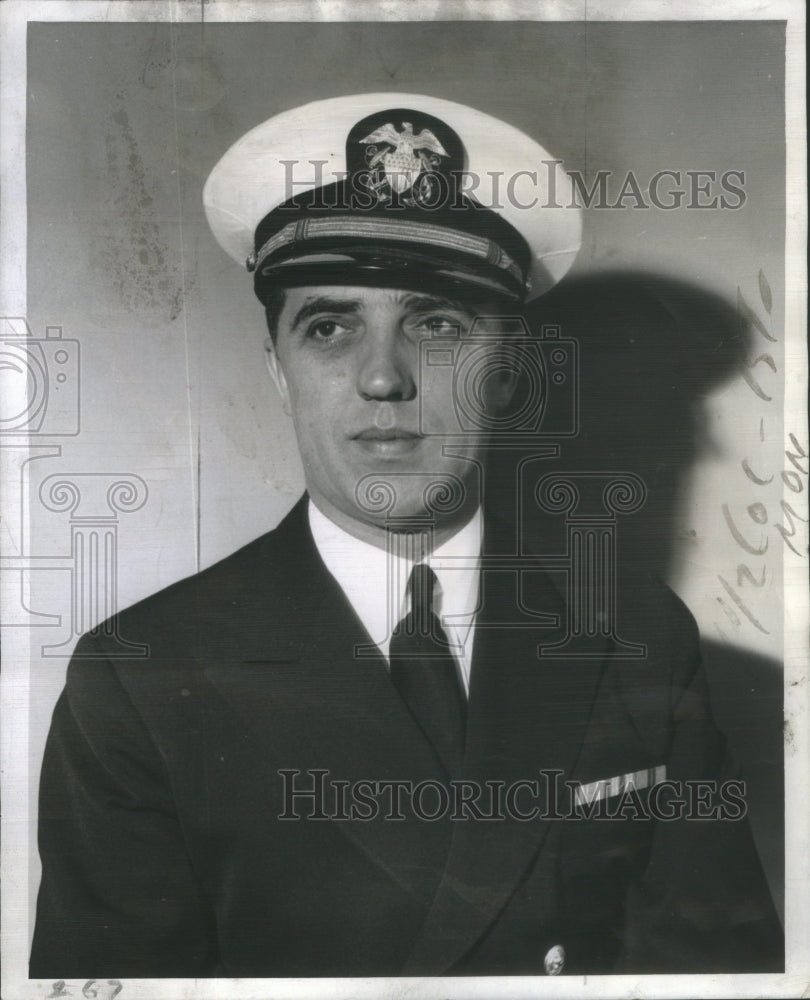 1944 Lt. Al Aman was an ace government investigator and WWII Officer-Historic Images