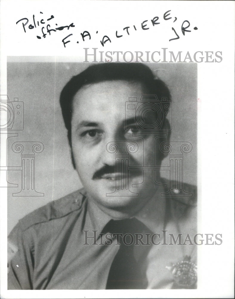 1978 Frank Altiere Bernard Carey Burglar Chicago - Historic Images