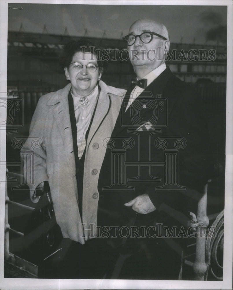 1953 Canadian Pacific Liner - Historic Images