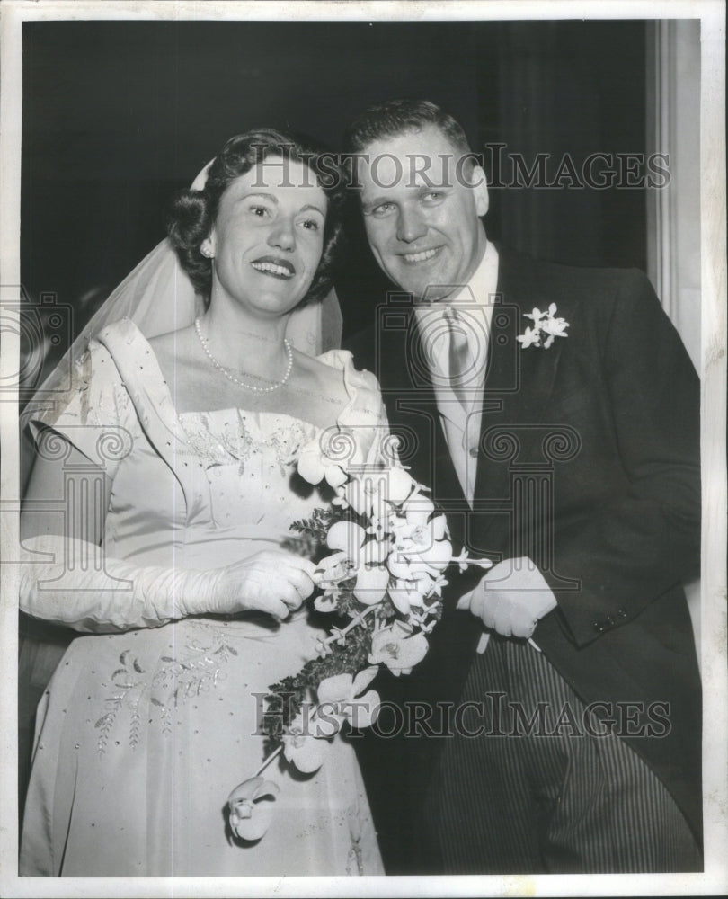 1957, Mr. & Mrs. C. Larkin Flanagan Chicago Socialites- RSA85115 - Historic Images