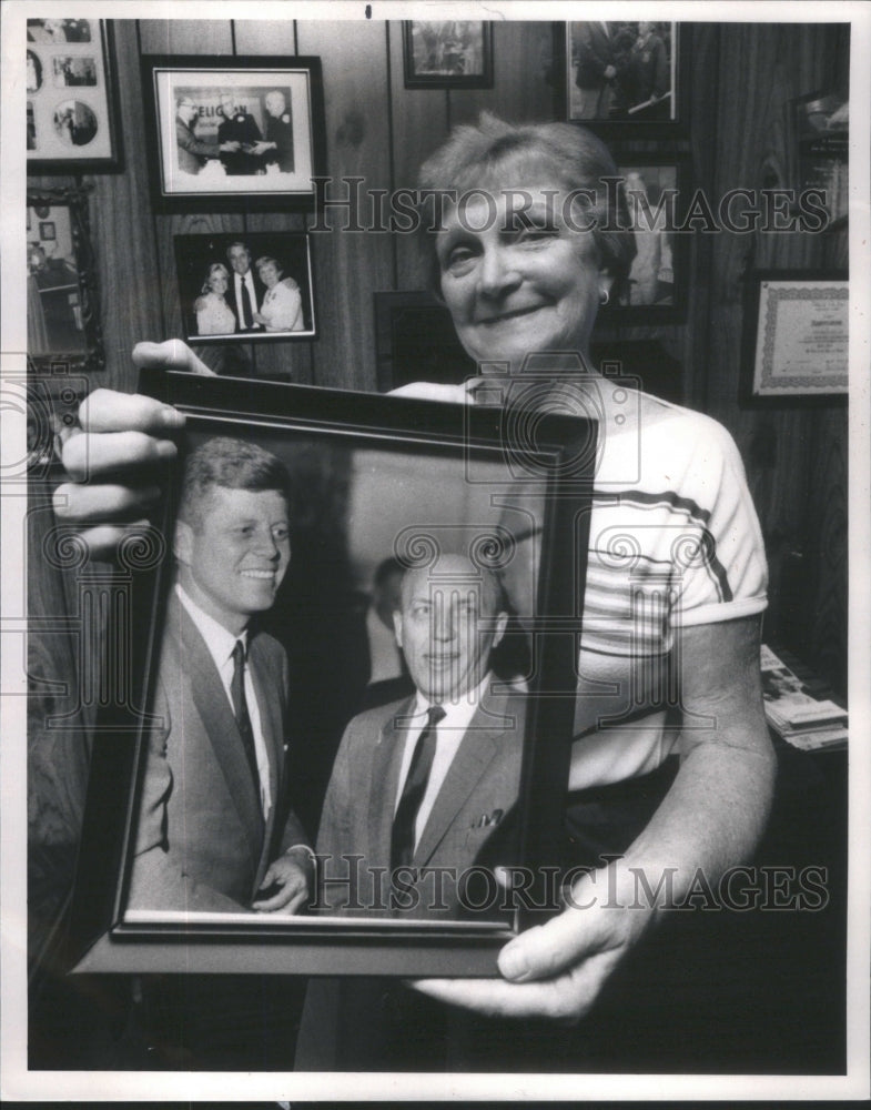 1985 Labor Unions Kelly Family - Historic Images