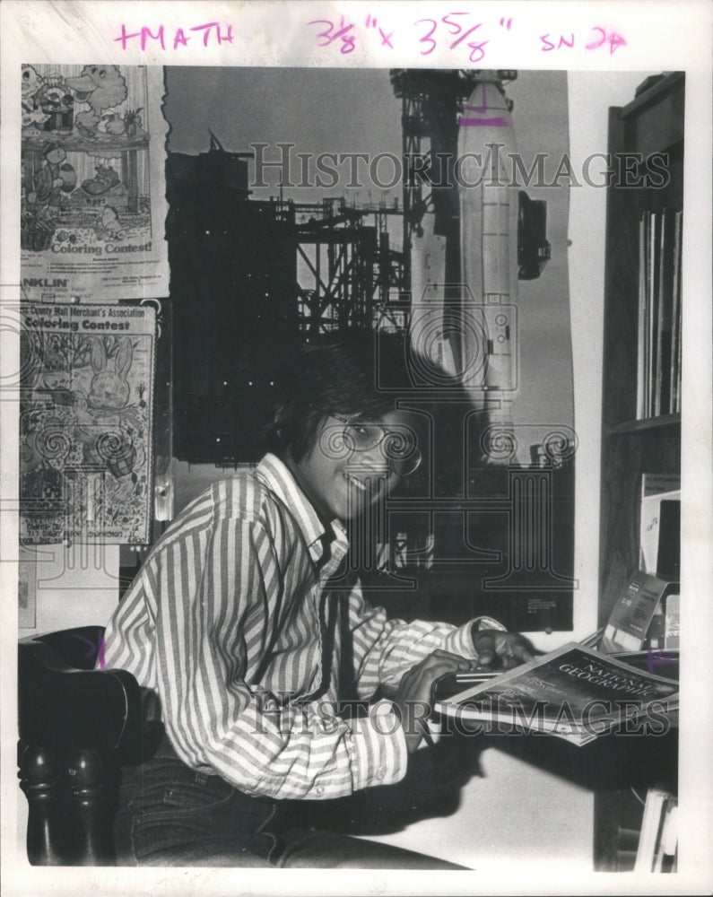 1984 Boy Math Wonder Dey Working At Home Illinois - Historic Images