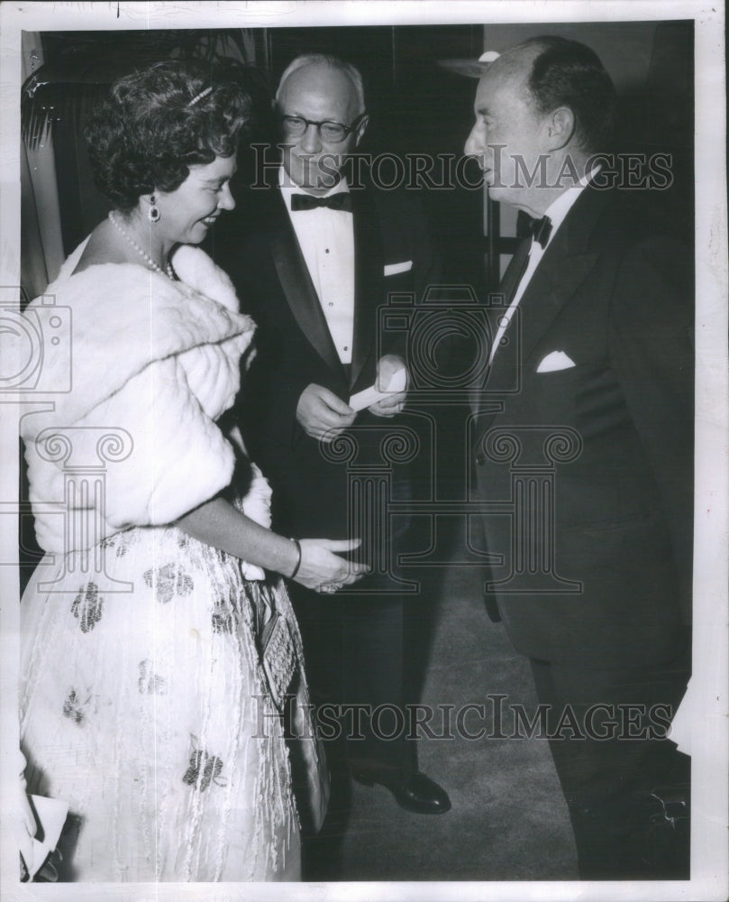 1958 Greek Queen Frederika and Adlai Stevenson at Quadrangle Club - Historic Images