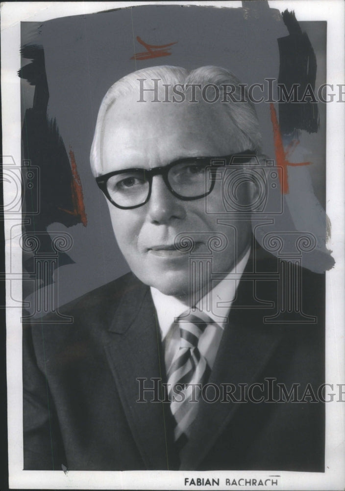 1973, Peoples Gas Company Chief Executive Drevs Portrait- RSA86475 - Historic Images