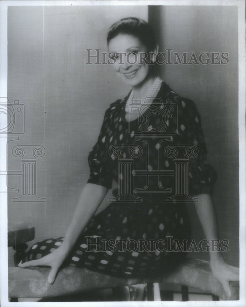 1963 Press Photo Ballerina Dame Margot Fonteyn- RSA86981 - Historic Images