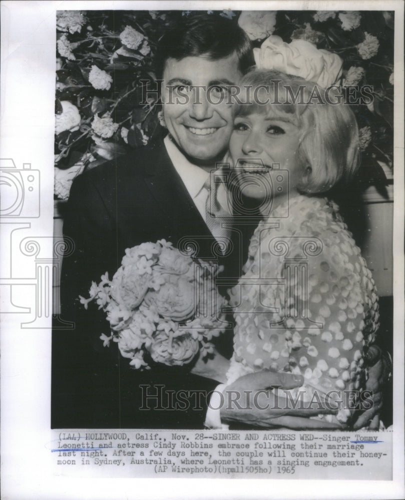 1965, Singer Tommy Leonetti and actress Cindy Robbins at their weddin - Historic Images
