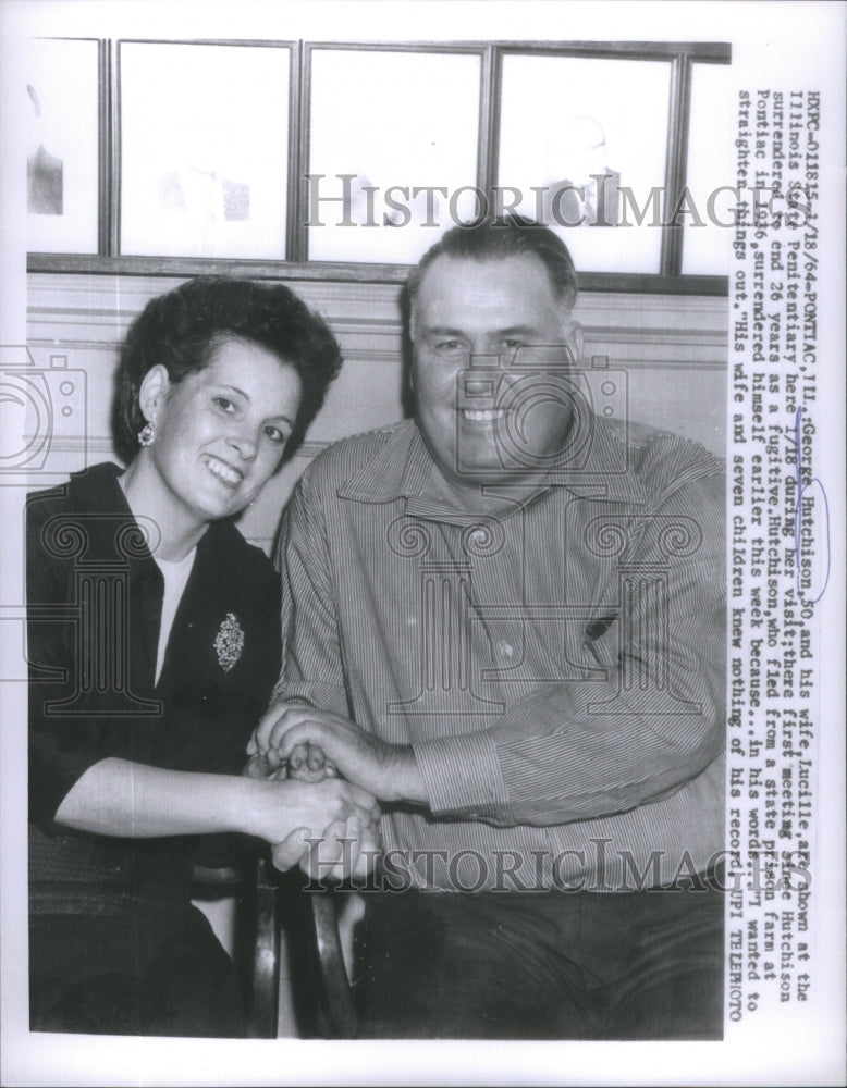 1964, GEORGE HUTCHISON WIFE LUCILLE ILLINOIS PENITENTIARY- RSA88475 - Historic Images