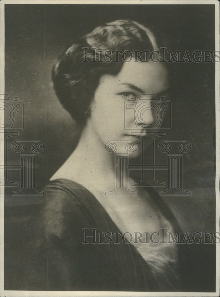 1919 Countess Matuschks Bent Battle Regain Possession Large Fortune-Historic Images