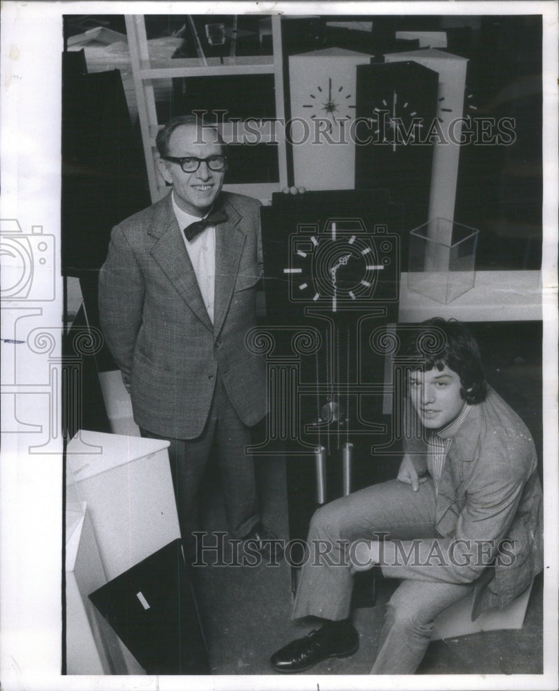 1974 Jim Gallaway Owner Volna Pecullar Problem Factory Warehouse - Historic Images