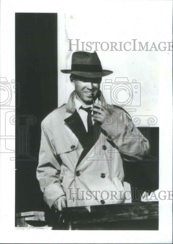 1994 Press Photo Nestor Galvan TV Movie Actor- RSA88671 - Historic Images