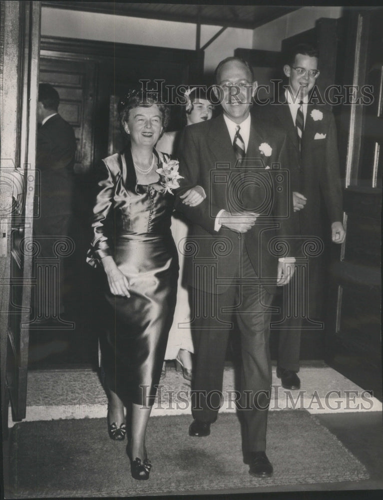 1948 Lake Forest Church Dennehy Hodgkins married  Presbyterian Bill-Historic Images