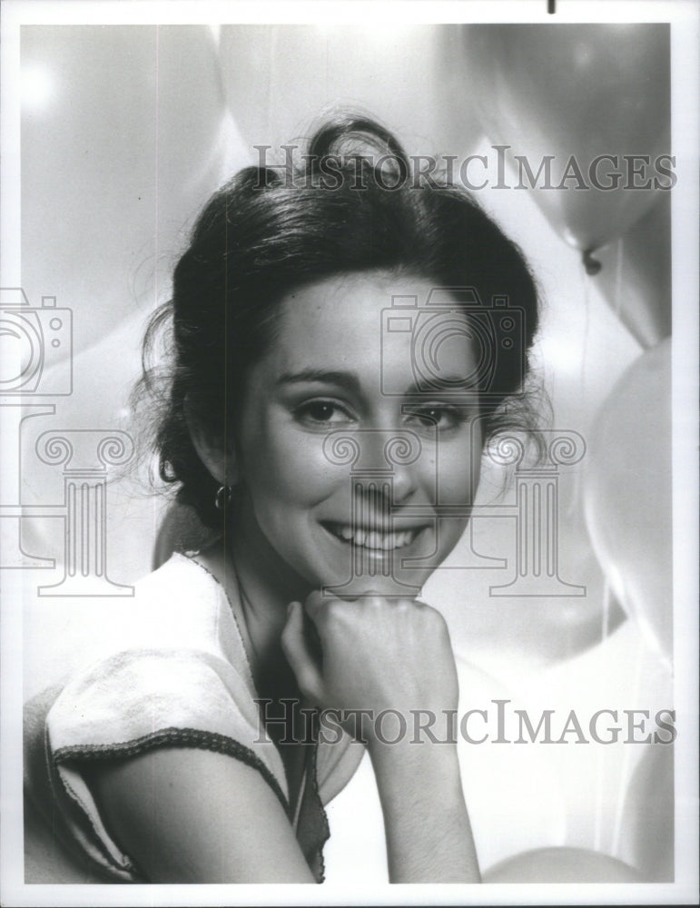 1975 Press Photo Toni Kalem - RSA89381 - Historic Images