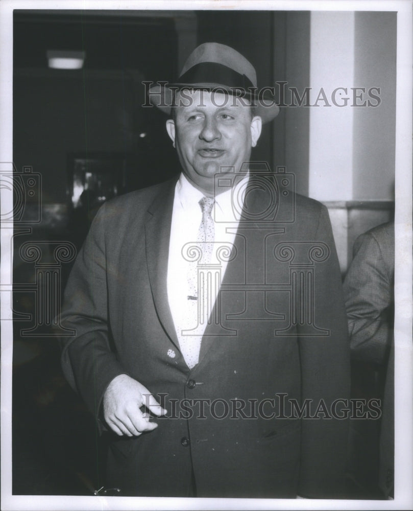 1960 Press Photo Capt Arthur Henning on trial as a Skokie Police Chief- Historic Images