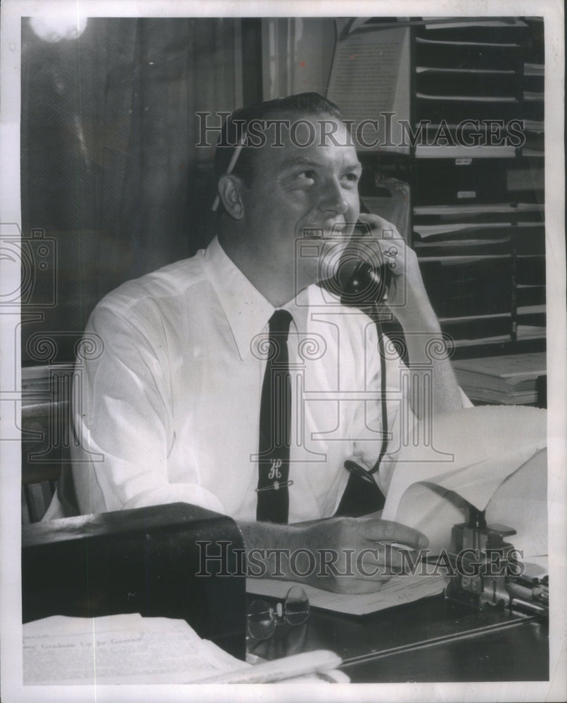 1953 Ed Herlihy NBC Announcer, emcee of &quot;Weekend&quot; - Historic Images