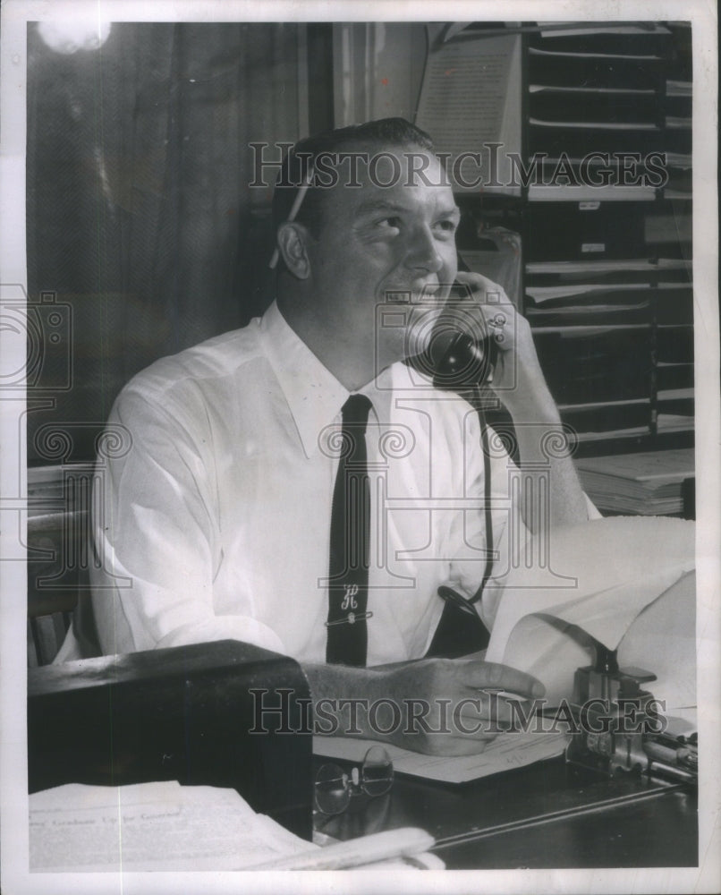 1953 Ed Herlihy NBC Announcer, emcee of "Weekend" - Historic Images