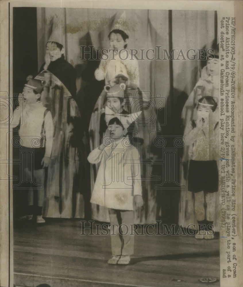 1969, Prince Hiro playing a part at his school play.- RSA90341 - Historic Images