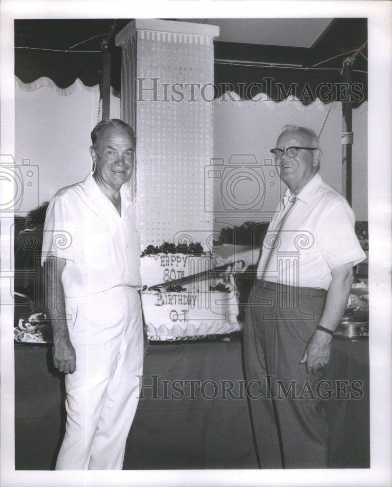 1964 Mr. OT Hogan chairman and founder of the United Insurance Comp - Historic Images