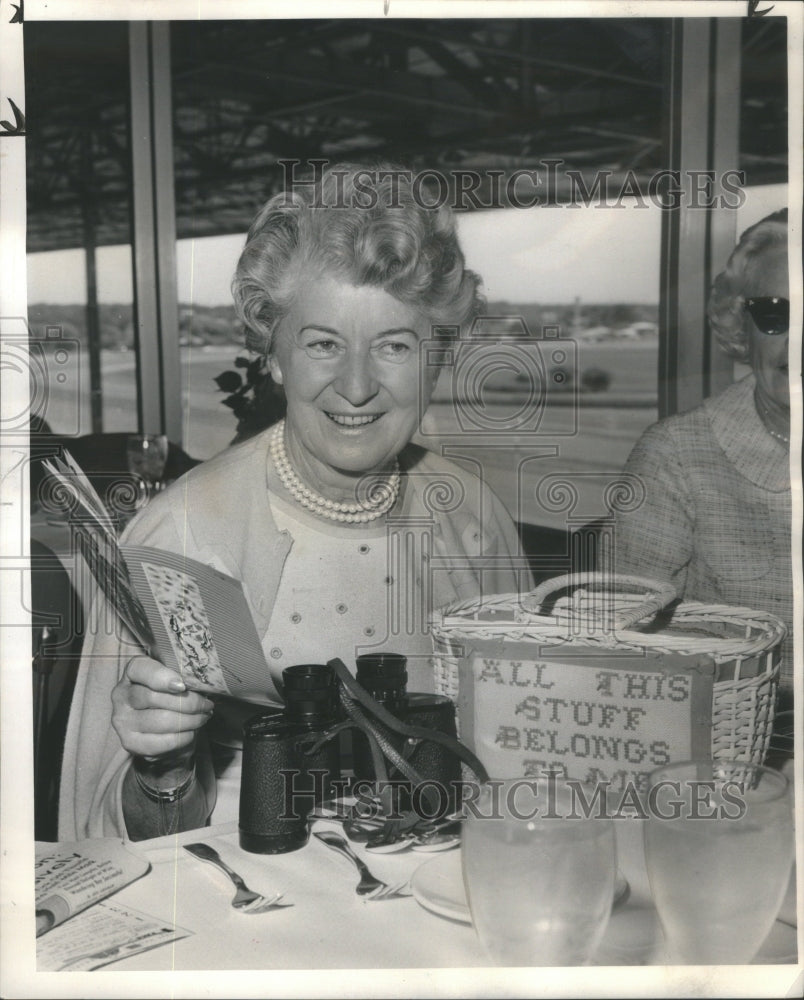 1965 Mrs. George Hollingbery Post Paddock Club Arlington Park - Historic Images