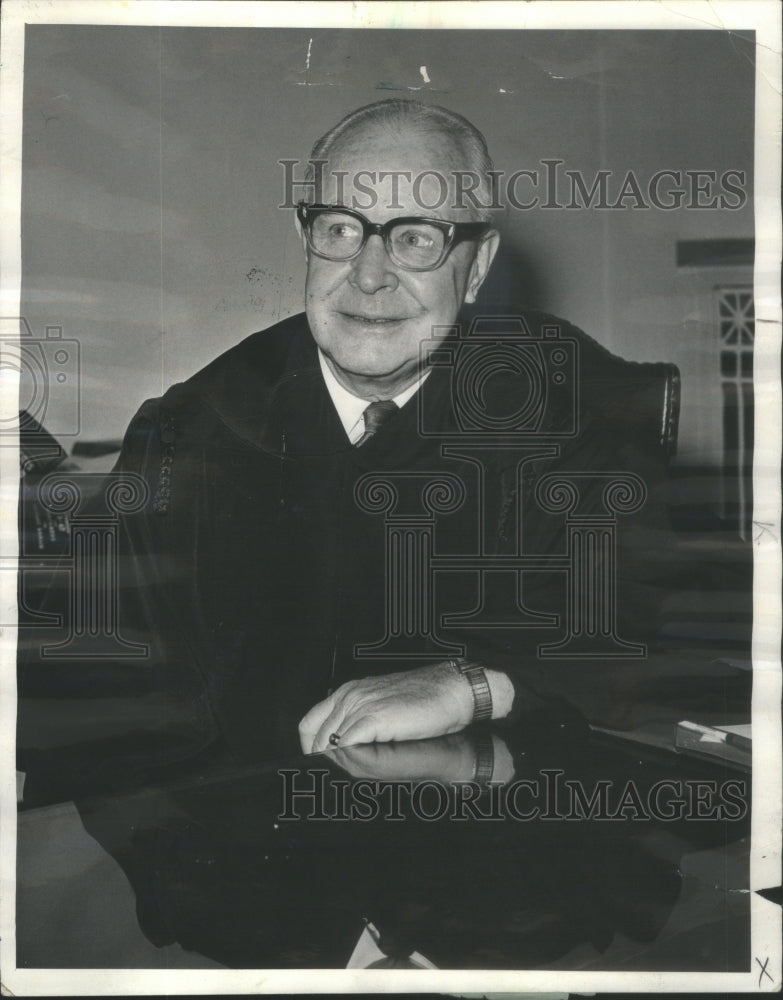 1969 Press Photo Judge Edward Healy Criminal Court Bldg- RSA90889 - Historic Images