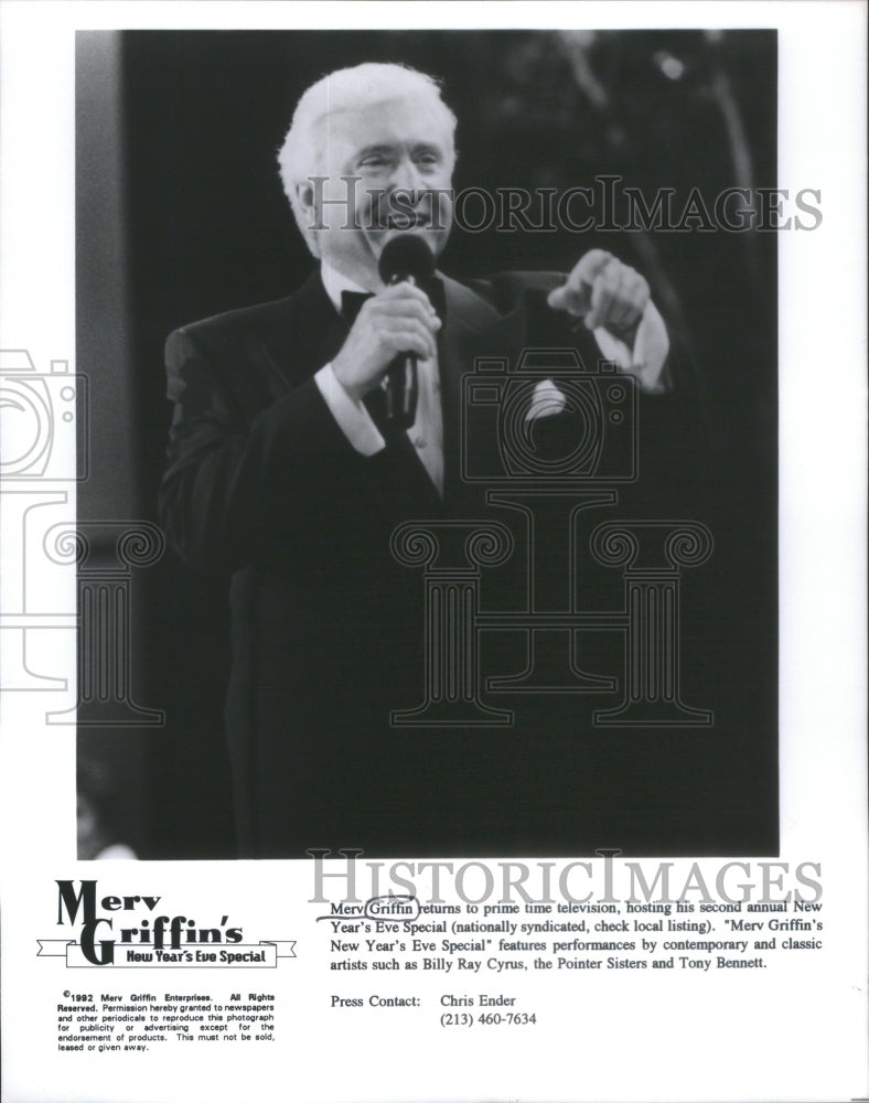 1992 New Years Eve Special Host Griffin With Microphone - Historic Images