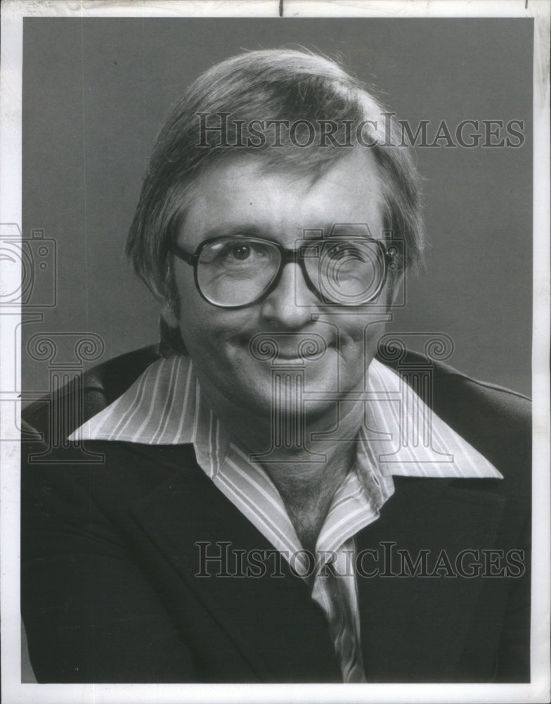 1977, Emmy Award Winner Arte Johnson- RSA91363 - Historic Images