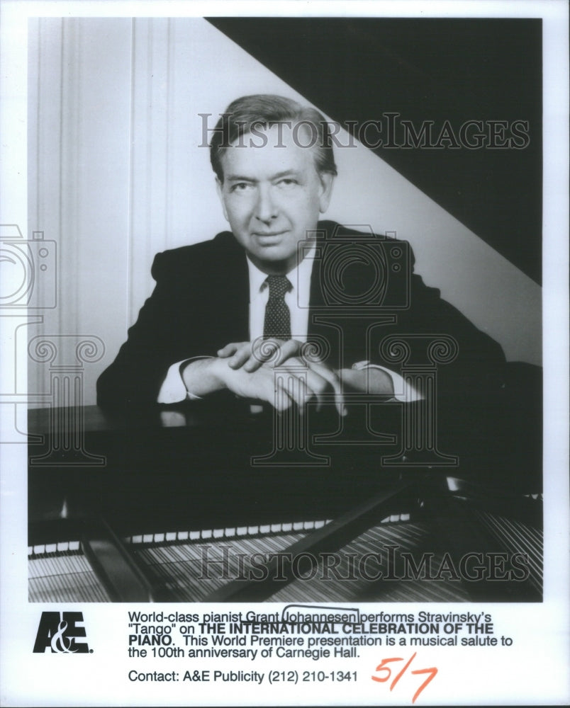 Press Photo Pianist Grant Johannesen Performs Stravinsky's Tango- RSA91415- Historic Images