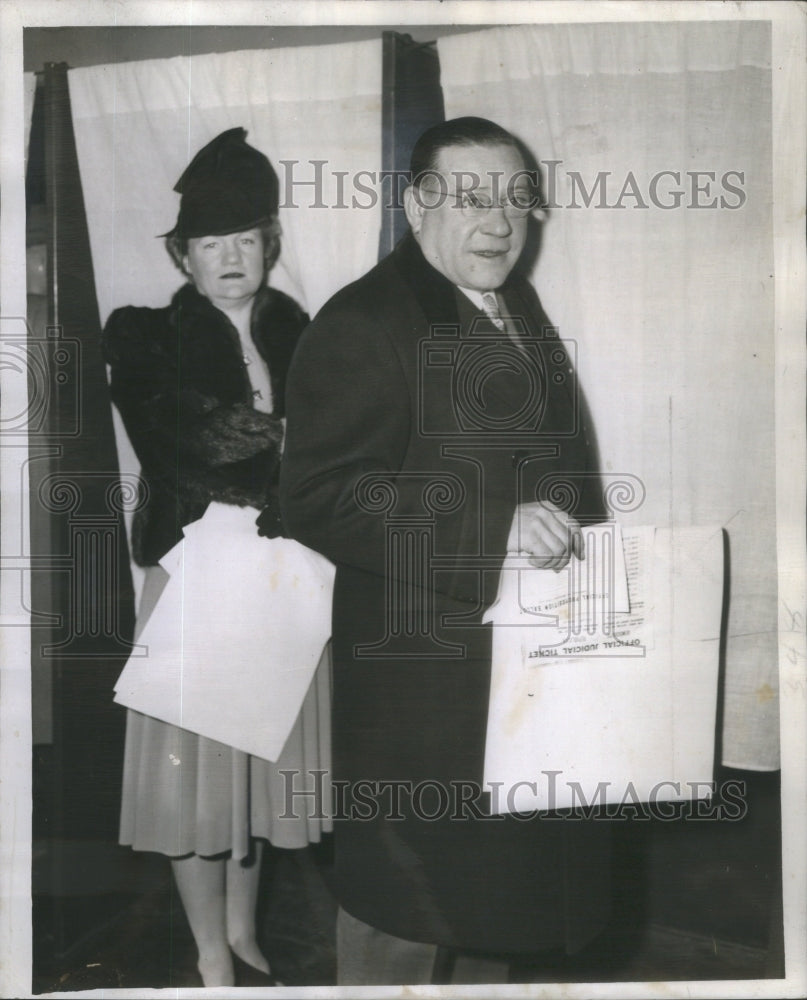 1942 Press Photo Mr. Mrs. Albert Horan Democratic candidate bailiff court - Historic Images