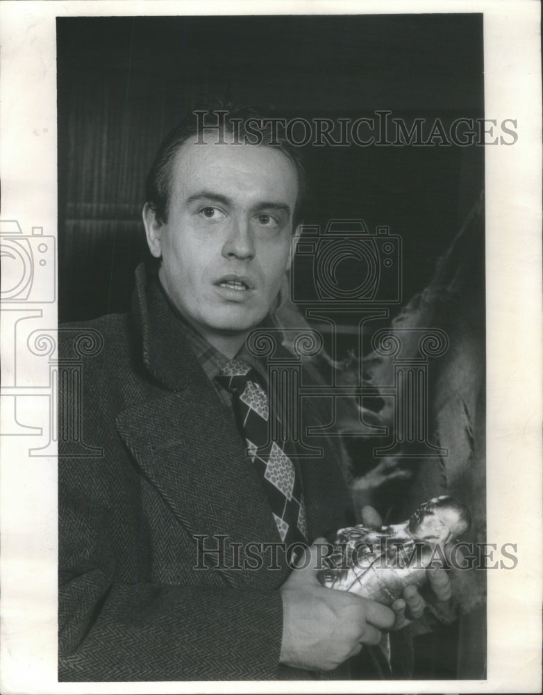 1976 Press Photo Frank Galati The Caretaker- RSA92585 - Historic Images
