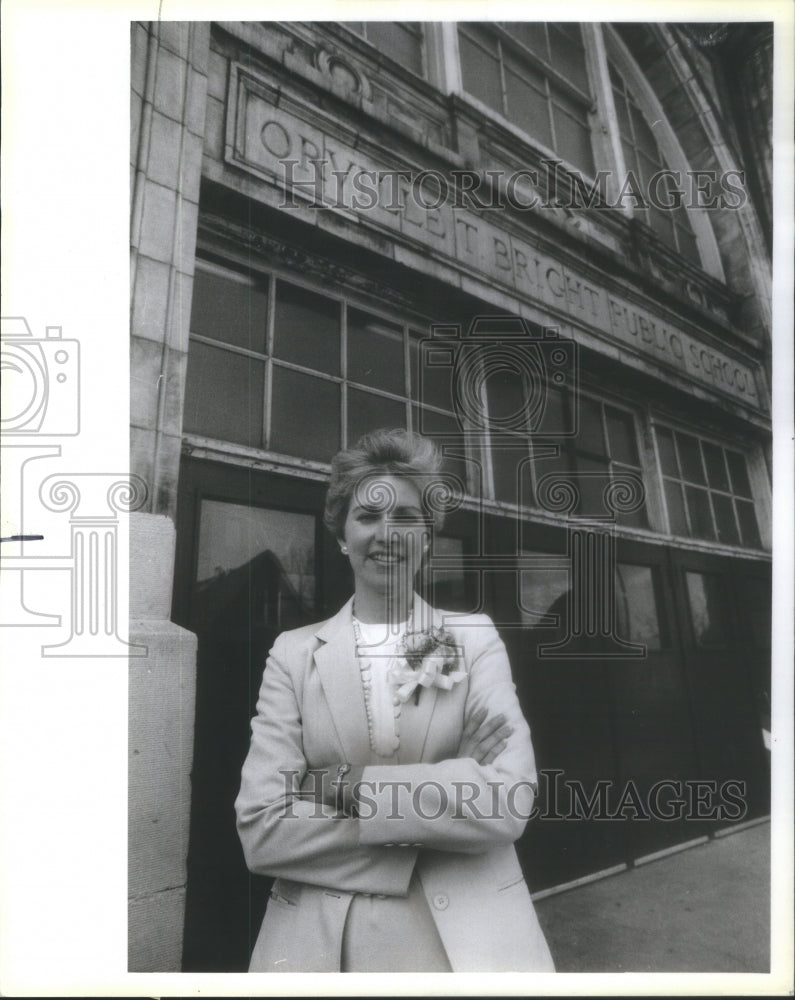 1986 Principal Barbara Gallagher Bright school Pride - Historic Images