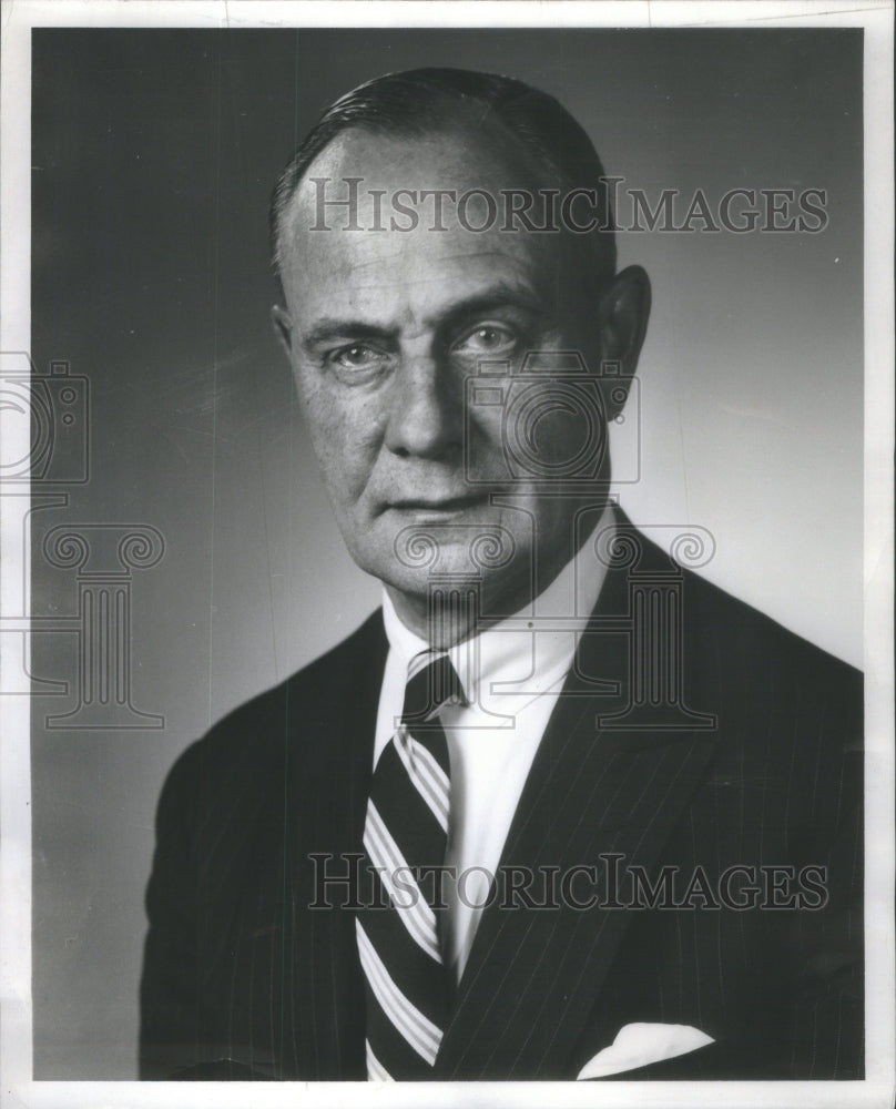1968 Bacon Whippie Company Investment Banker Galitzine - Historic Images