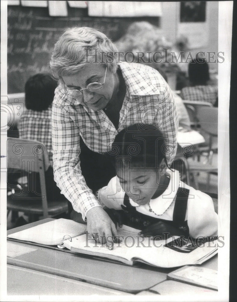 1977 Burr Oak School Phyllis Hoffman - Historic Images