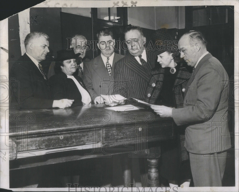 1946 Juvenile Delinquency Meeting Hearings Members In Chicago - Historic Images