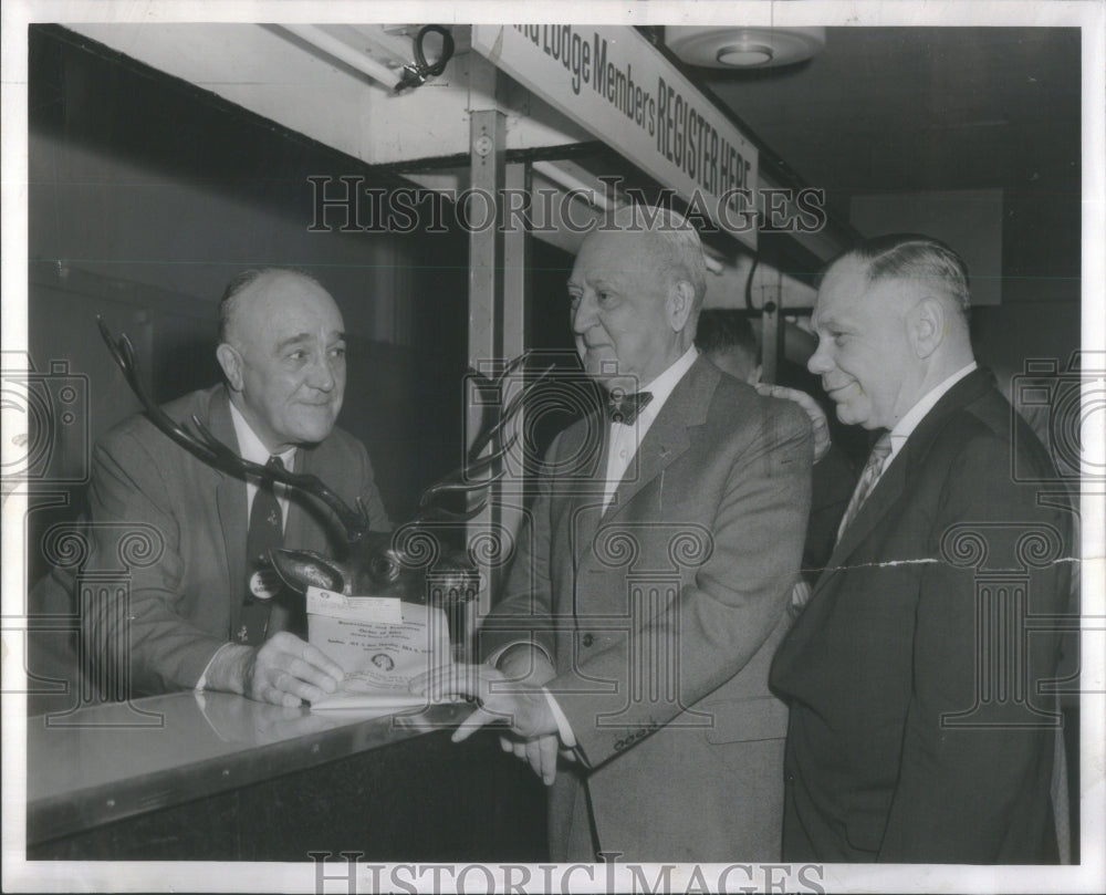 1959 Frank Lynde Chicago Credentials Committee Chairman - Historic Images