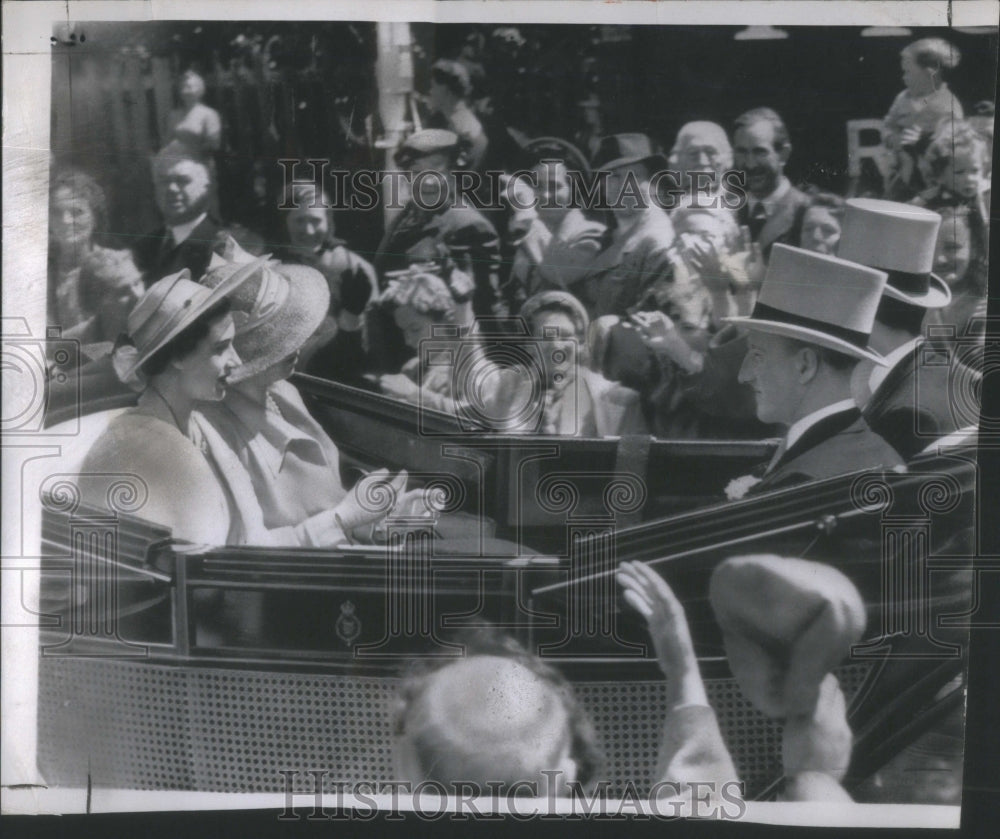 1950 Press Photo Princess Margaret England-Earl Dalkeith Sit Oppositer AscotRace - Historic Images