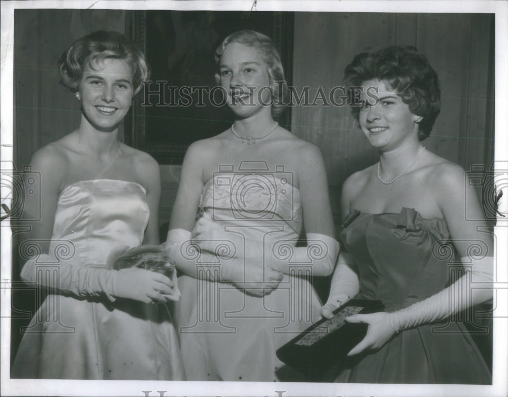 1959 Posy Love Virginia Speakman Mary Irene Siragusa- Partygoers - Historic Images