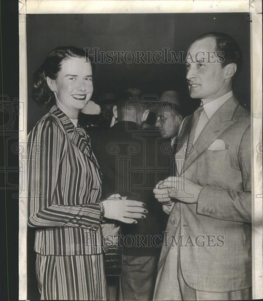 1942 Barbara Hutton Haugwitz Margaret Drayton Astor Colorado William - Historic Images