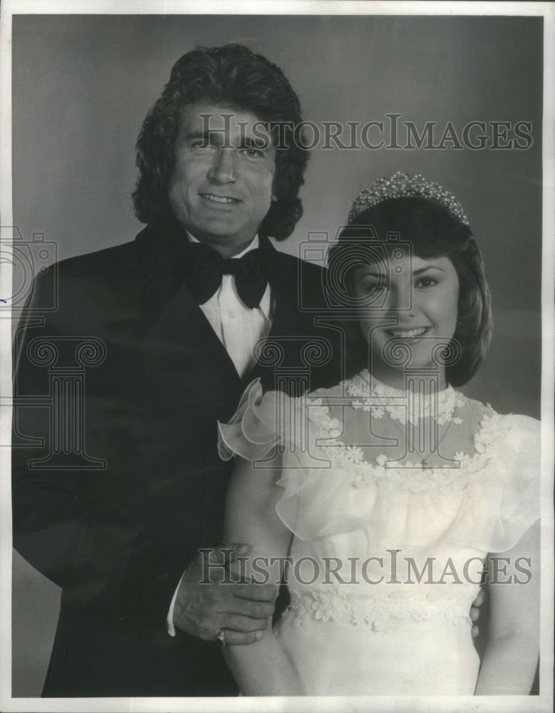 1977 America Junior Miss Pageant Micheal Landon Lenne Jo Hallgren - Historic Images