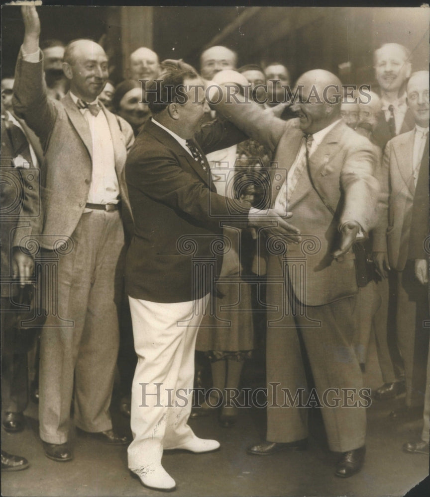 1931 Press Photo Greeter Gaw Albert Werner Berlin Germany homelands - Historic Images