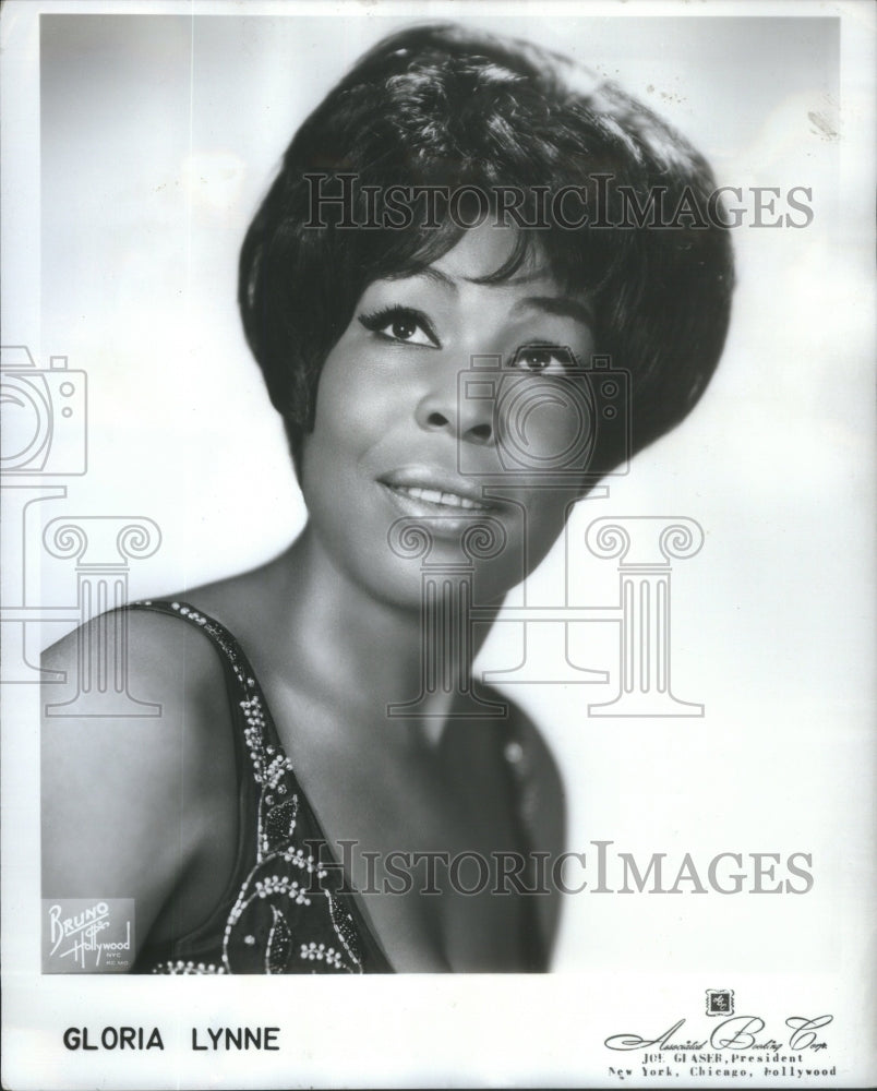 1967 Gloria Lynne American Jazz Vocalist - Historic Images