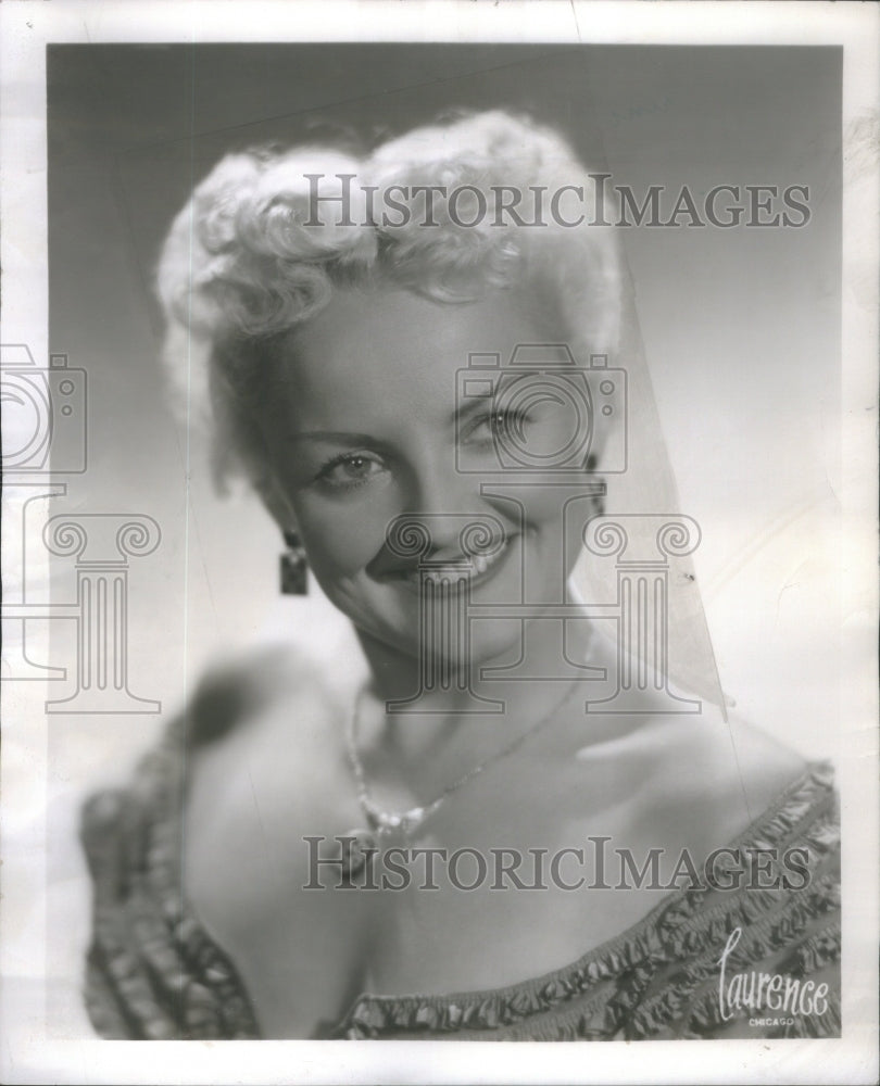 1955 Lillian Leecurrent vocalist Silver Cloud White hair Frog - Historic Images