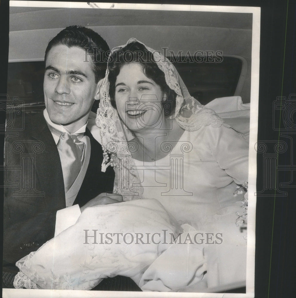 1961 Mr. and Mrs. Edward Joseph Lyng Holy Name Cathedral - Historic Images