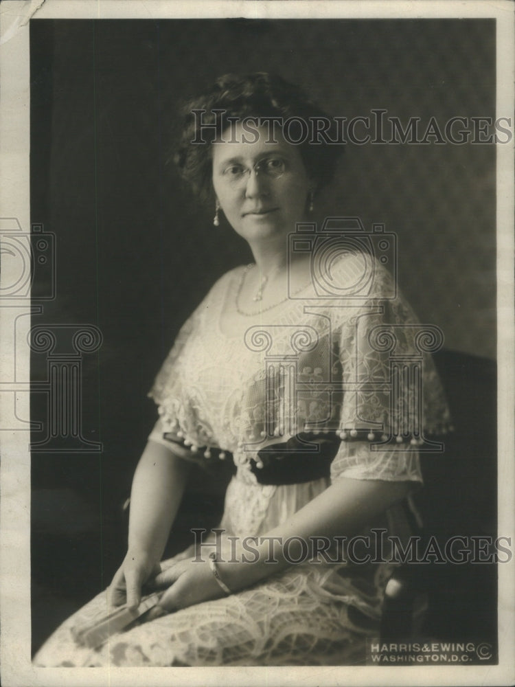 1913 Mrs. Thomas R. Marshall - Historic Images